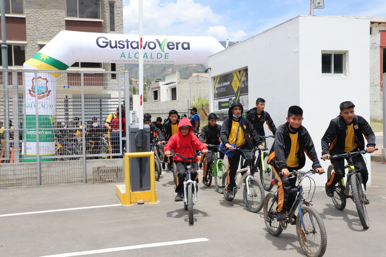 El Municipio de Gualaceo en coordinación con la G-MOV EP desarrolló Ciclo Paseo por el Día Mundial Sin Automóvil
