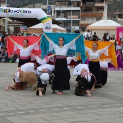 Gualaceo vivió el VI Festival Internacional Tradiciones y Culturas del Mundo